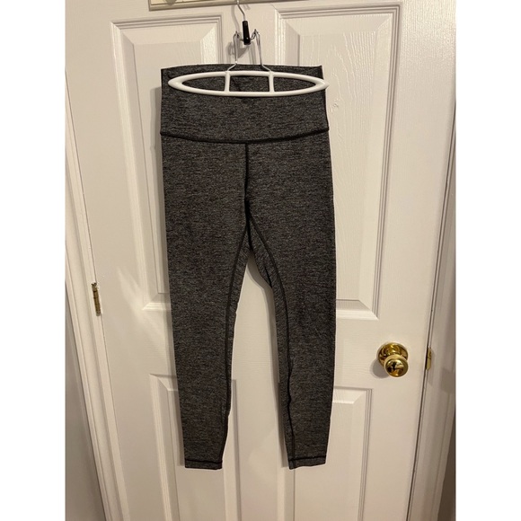 Lululemon grey wunder unders - Picture 1 of 2